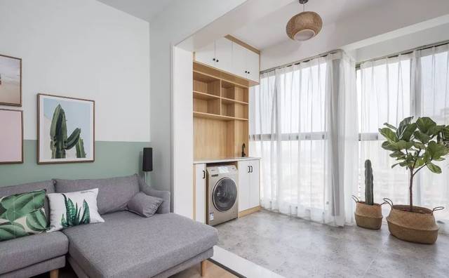 別把陽臺浪費(fèi)了,裝上全功能陽臺柜,鄰居看了都說贊